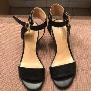 Liz Claiborne 7M Heeled Black Sandals